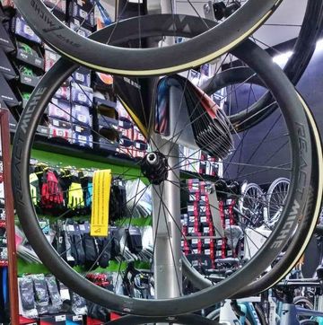 Miche RE.ACT XDR Tubeless Wheelset bike d'occasion — image 1 sur 4
