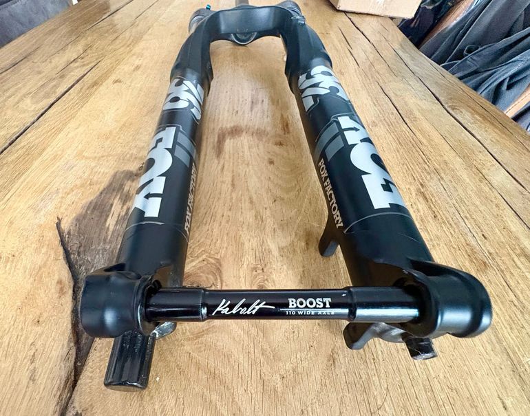 Used Fox 36 Rhythm Fork 2022 bike — image 3 of 7