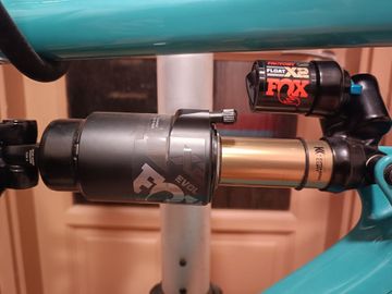 Brugt Fox Factory Float X2 Kashima 2025 bike — billede 1 af 4