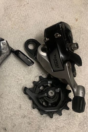 Used Sram Rival 22 Rear Derailleur bike — image 2 of 2
