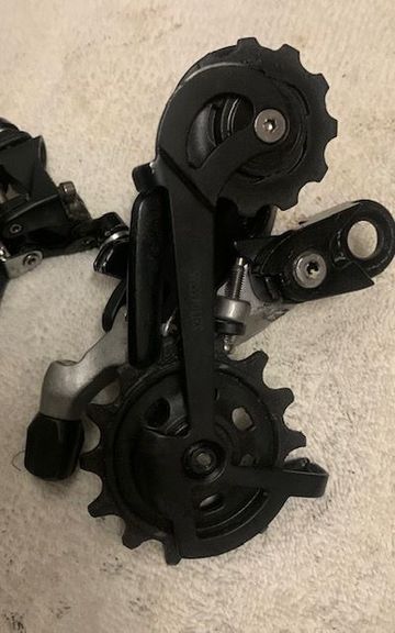 Used Sram Rival 22 Rear Derailleur bike — image 1 of 2