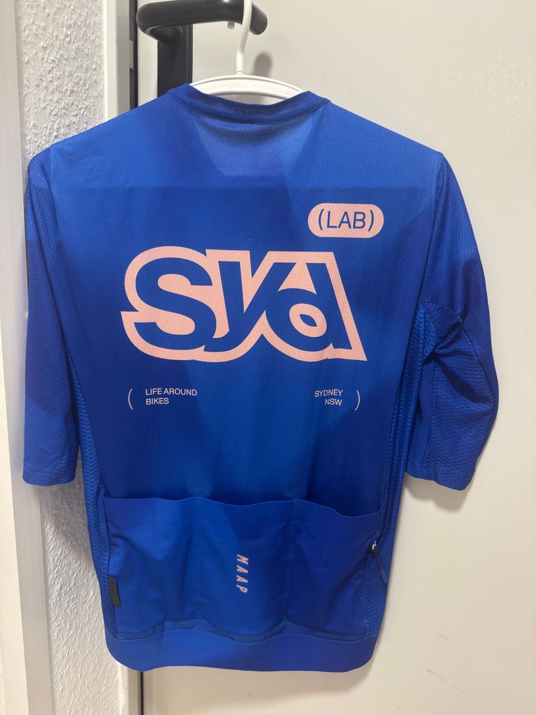 Gebrauchtes MAAP Jersey Lab Sydney 2026 bike — Bild 2 von 2