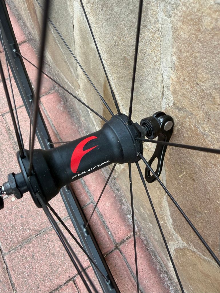 Used Fulcrum Wheels bike — image 4 of 4
