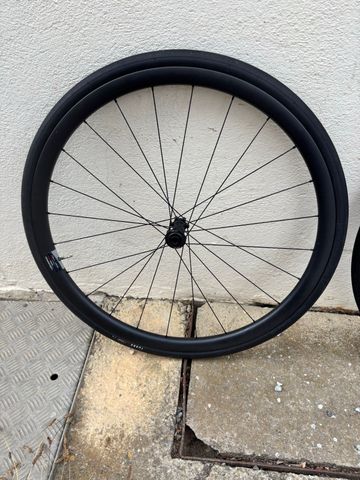 Tweedehands Makadamm Stark U30 Wheels 2026 bike — afbeelding 3 van 5