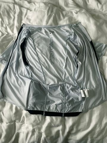 Used Castelli Superleggera 2 Jersey bike — image 3 of 6