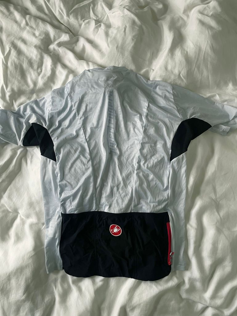 Used Castelli Superleggera 2 Jersey bike — image 4 of 6