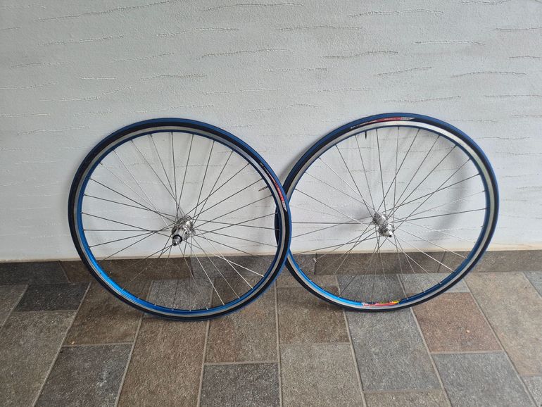 Gebrauchtes Mavic Open Pro / Campagnolo Wheelset bike — Bild 8 von 12