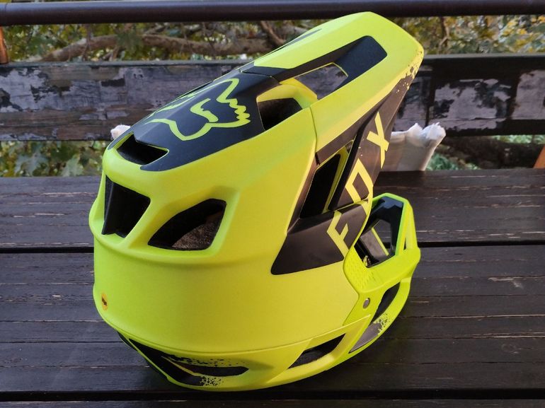 Used Fox Racing Proframe Full Face Helmet 2025 bike — image 4 of 8