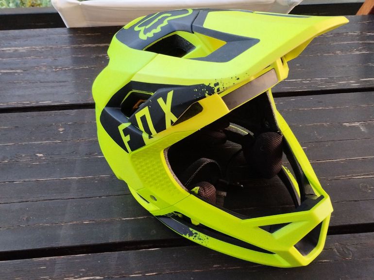 Used Fox Racing Proframe Full Face Helmet 2025 bike — image 3 of 8