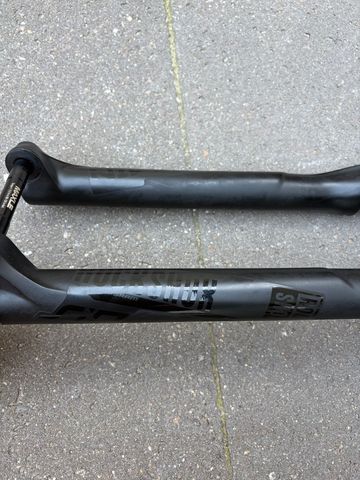 Used RockShox SID Brain Boost 2019 bike — image 6 of 9