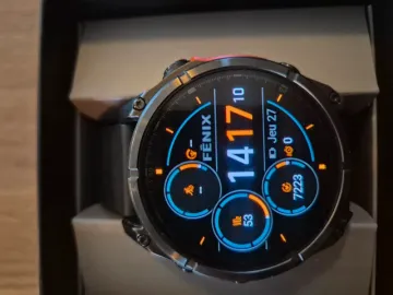 Used Garmin Fenix 8 2025 bike — image 1 of 8