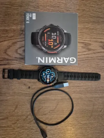 Used Garmin Fenix 8 2025 bike — image 4 of 8