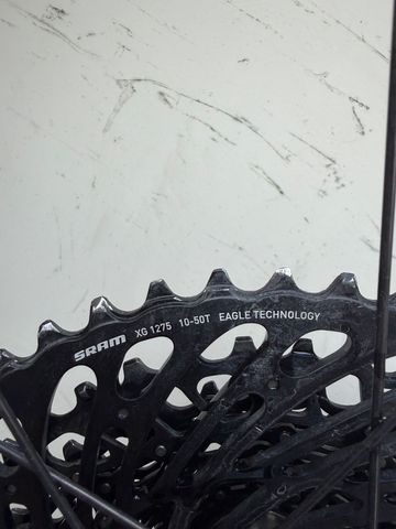 Used Sram X01 2019 bike — image 8 of 9