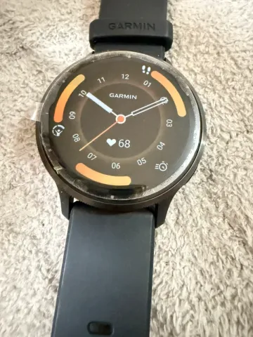 Used Garmin Venu 3 bike — image 4 of 5