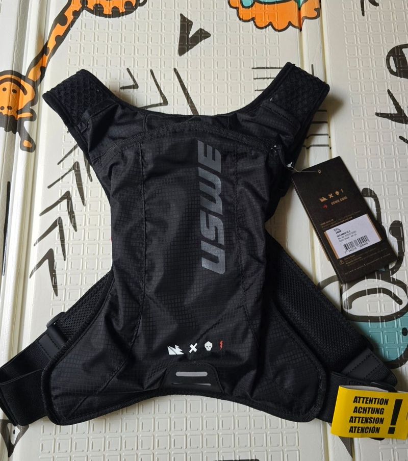 Käytetty USWE Outlander XC 2L Cycling Accessories