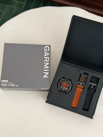 Used Garmin fenix 8 pro 47mm bike — image 1 of 2