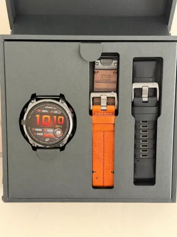 Used Garmin fenix 8 pro 47mm bike — image 2 of 2
