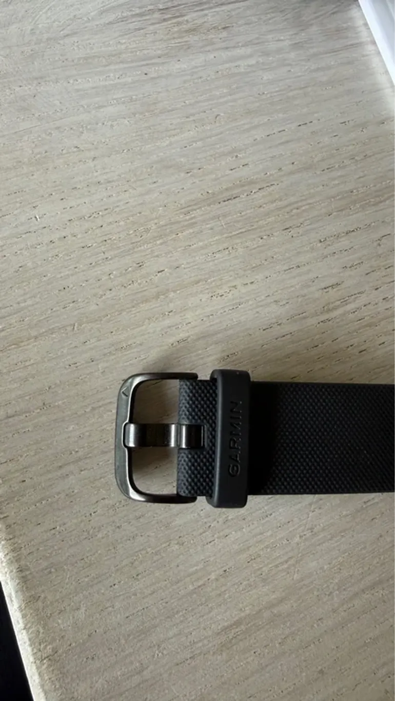Used Garmin Venu 2 bike — image 2 of 3