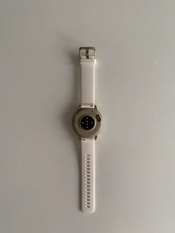 Used Garmin Venu 4 bike — image 4 of 5