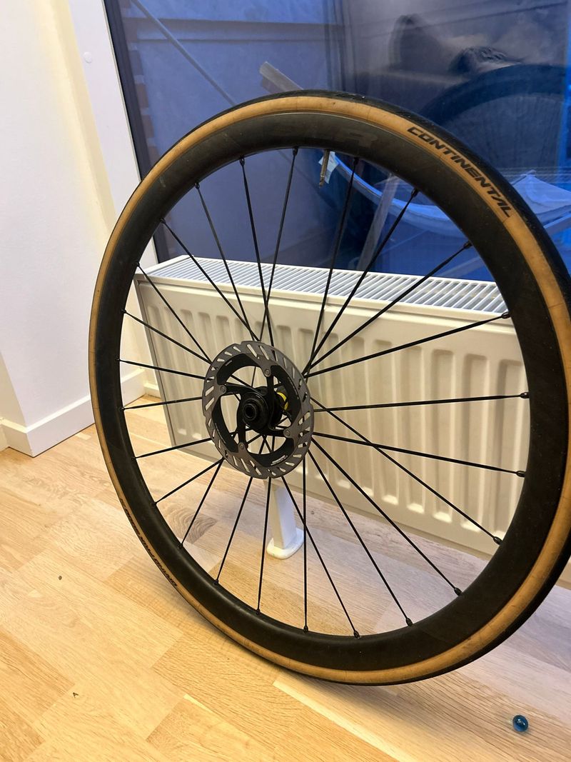 Mavic Cosmic SLR 2023 Wheels d'occasion