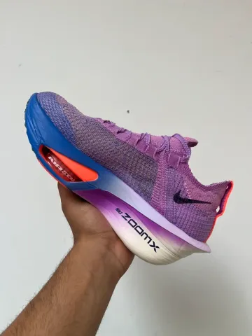 Used Nike Air Zoom Alphafly Next% 3 bike — image 3 of 15