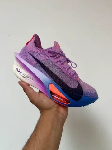 Used Nike Air Zoom Alphafly Next% 3 bike — image 1 of 15