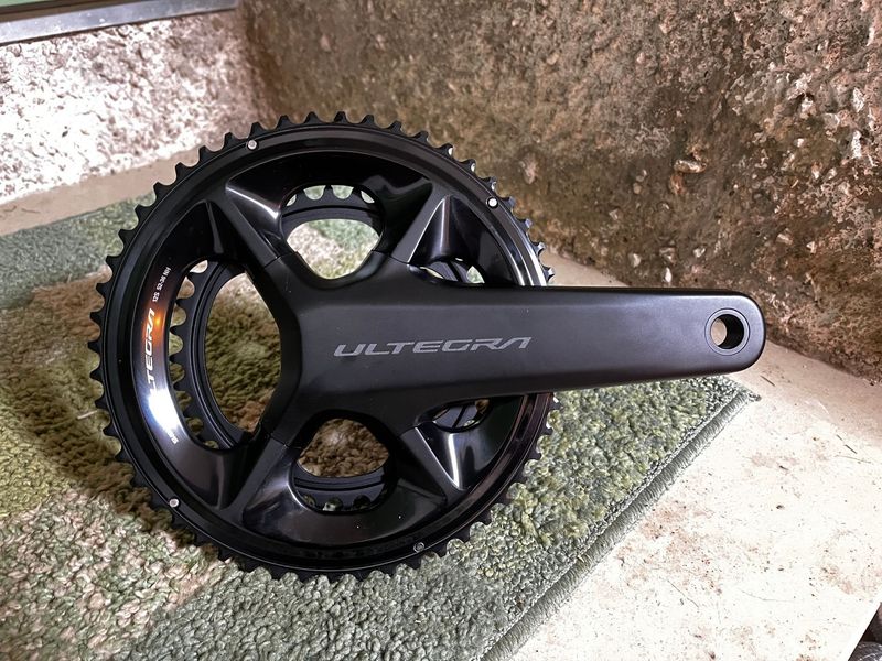 Shimano Ultegra FC-R8100 Crankset 2025 Drivetrain & Pedals d'occasion
