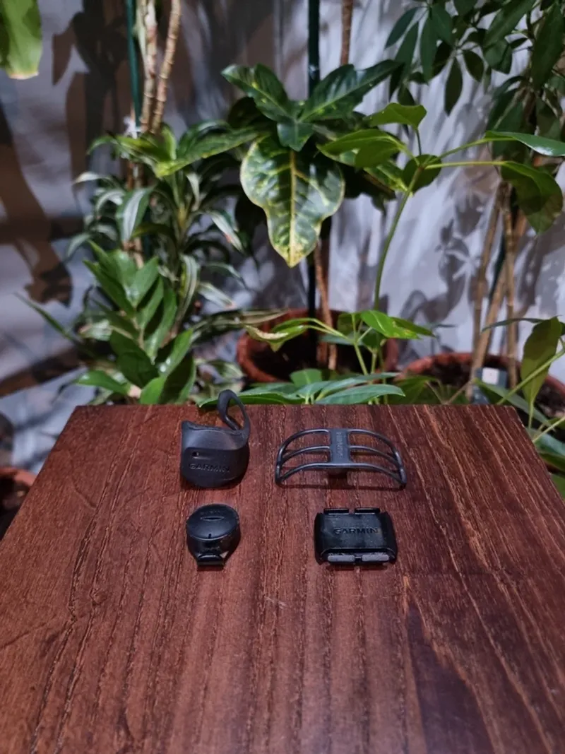 Použité Garmin Cadence Sensor 2 and Speed Sensor 2 Cycling Accessories