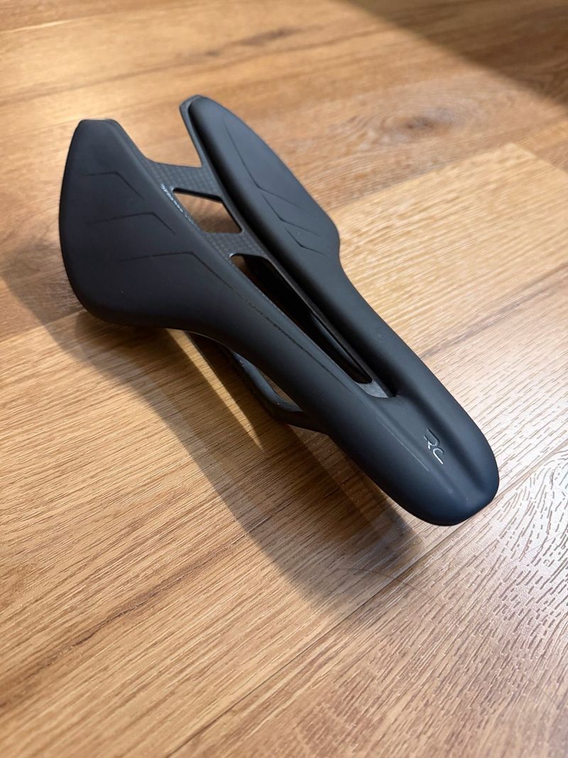 Použité Bianchi Reparto Corse RC 139 Carbon 2026 Saddles & Seatposts