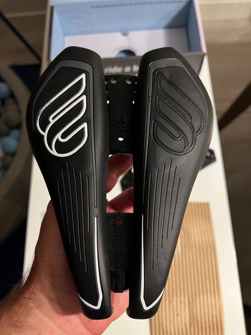 Tweedehands BiSaddle SRT 1.0 Titanium Saddles & Seatposts