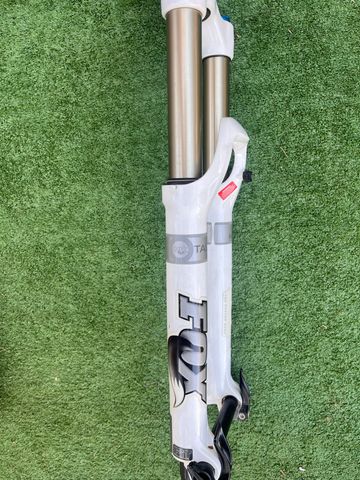 Fox 36 Talas RC2 Fork 2008 bike d'occasion — image 3 sur 4