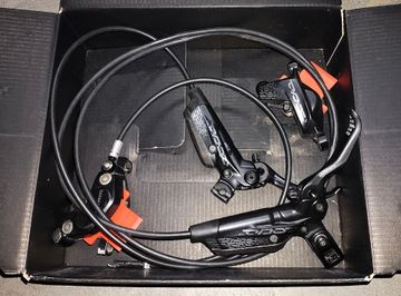 Brugt Sram Code RS 4-Piston Brake set bike — billede 1 af 7