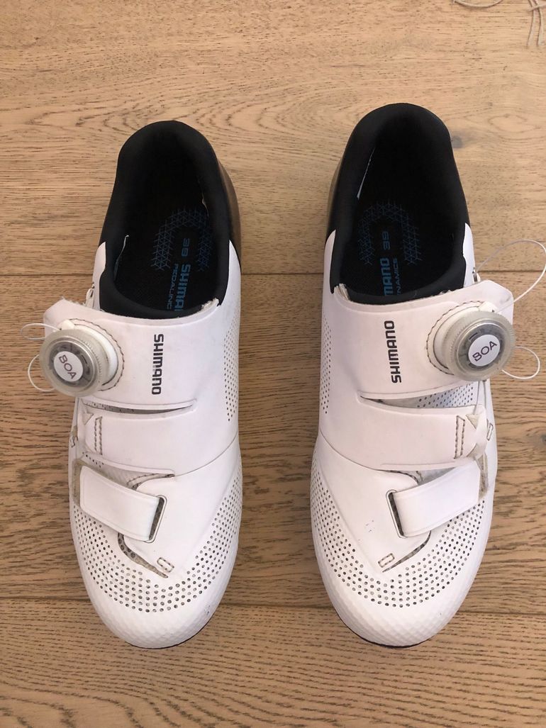 Shimano Rc5 Road Cycling Shoes Reviews 2020 Shimano RC5 Road