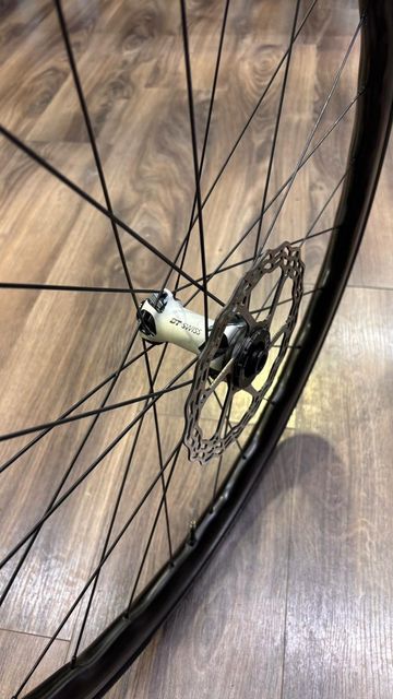 Used fastop Wave Carbon 2025 bike — image 4 of 5