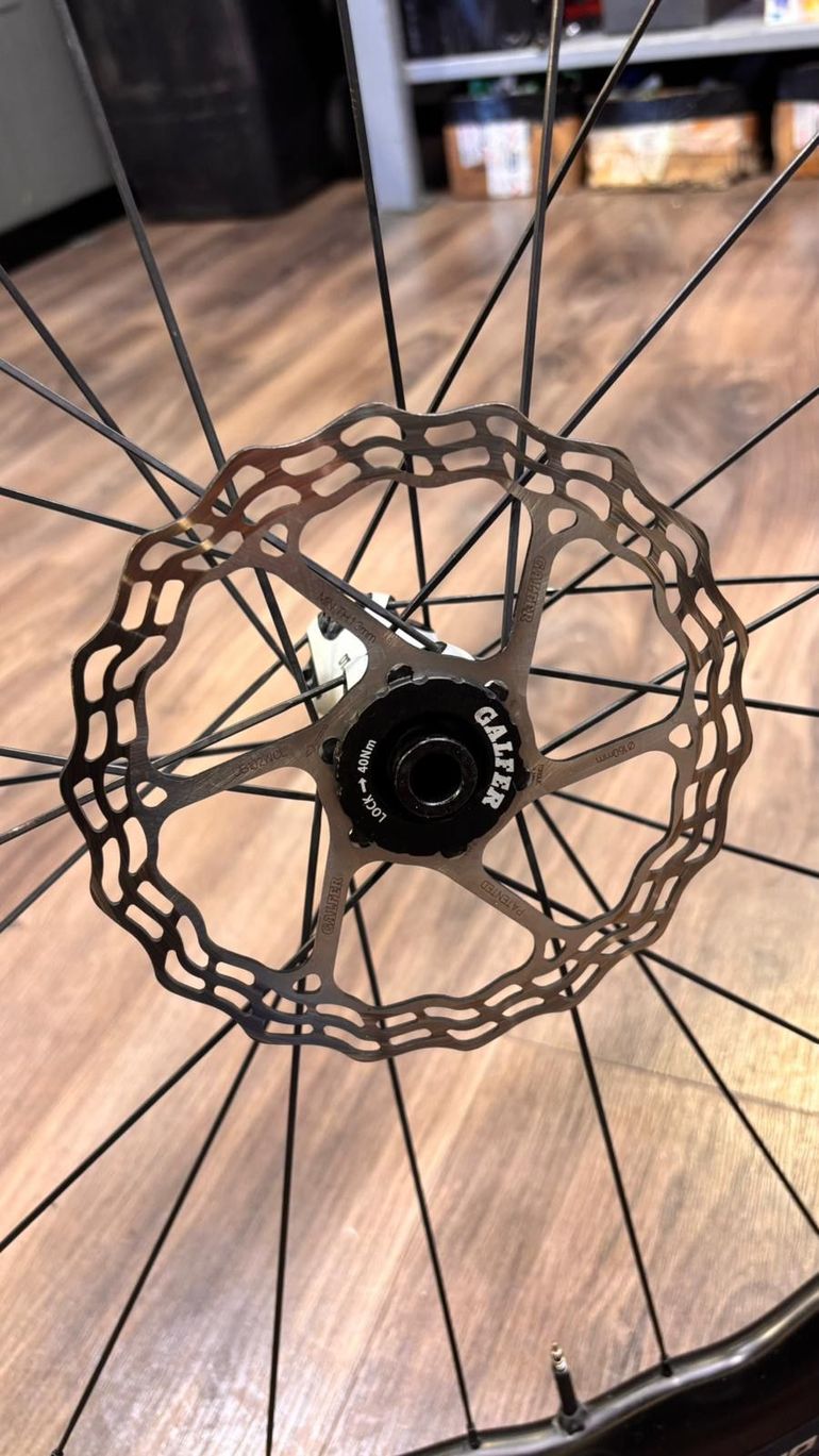 Used fastop Wave Carbon 2025 bike — image 5 of 5