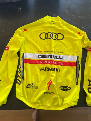 Used Castelli Windproof Jacket bike — image 2 of 4