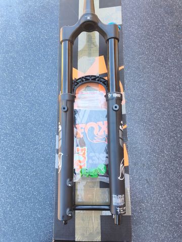 Brugt Fox 36 Performance 160mm 29" bike — billede 2 af 8