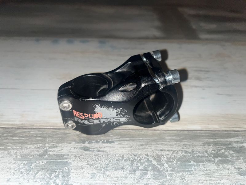 Použité Race Face Respond Stem 45 Cockpit