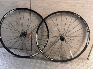 Dt Swiss Spline 1900 2020 bike d'occasion — image 2 sur 3