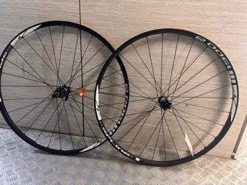 Dt Swiss Spline 1900 2020 bike d'occasion — image 3 sur 3