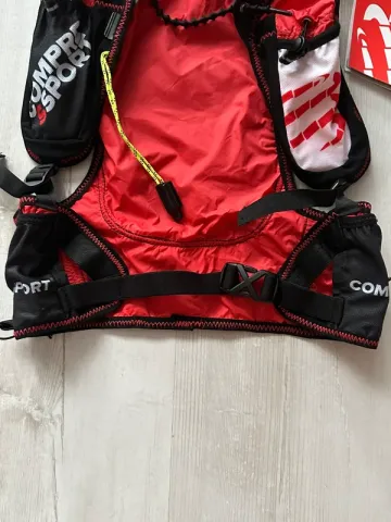 Used Compressport Ultra Run Backpack Woman bike — image 6 of 13