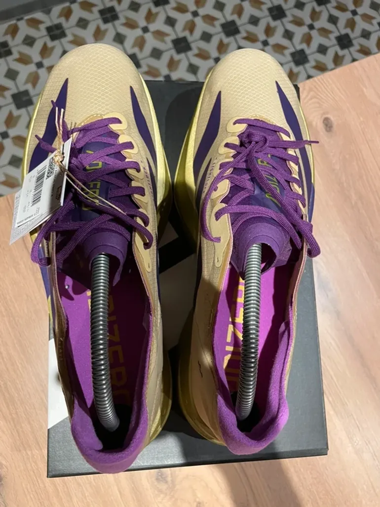 Used Adidas Adizero Adios Pro 4 bike — image 7 of 10