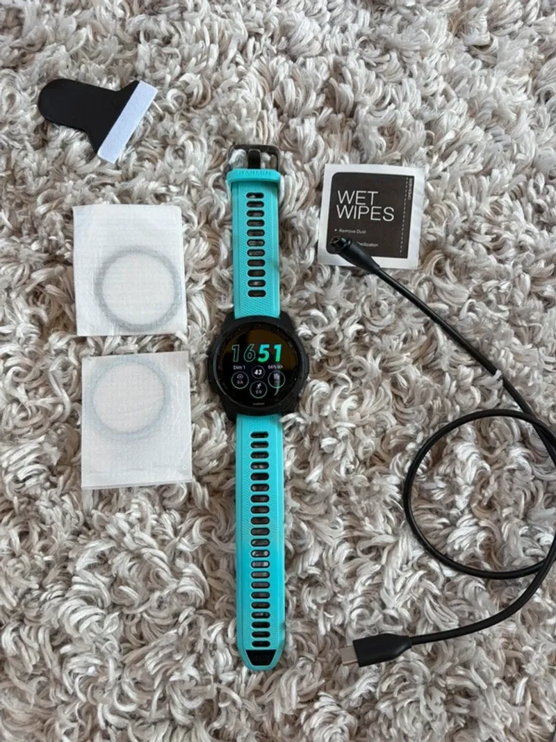 Used Garmin Forerunner 265 Electronics