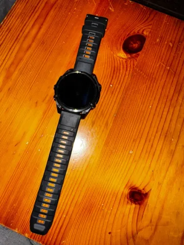 Used Garmin Fenix 8 sapphire bike — image 1 of 4