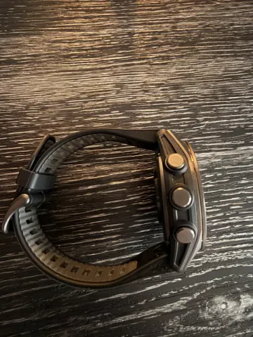 Used Garmin Fenix 8 bike — image 5 of 7