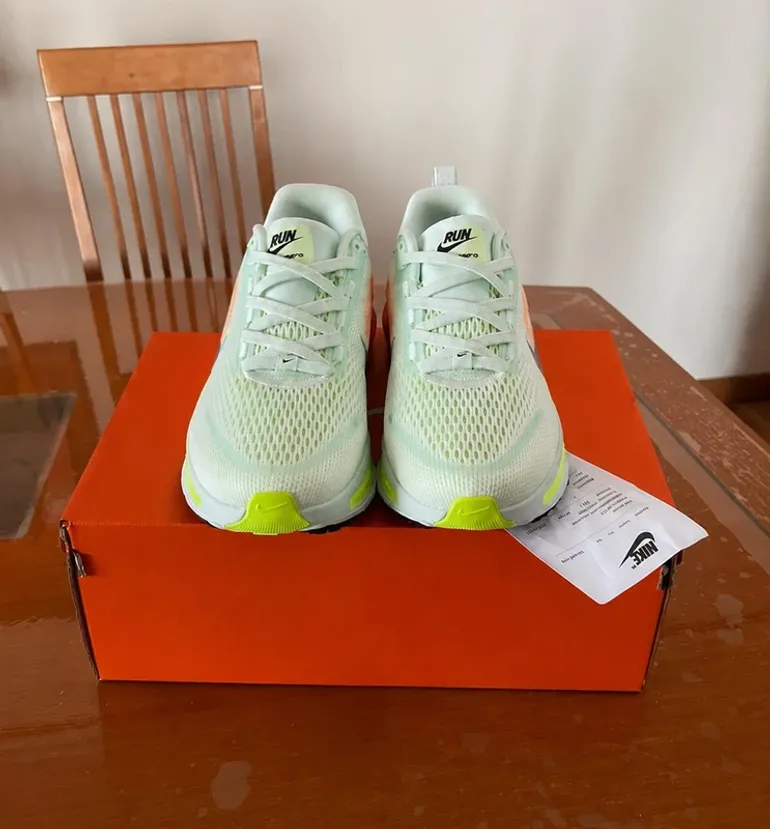 Używany Nike Vomero 18 bike — zdjęcie 3 z 5