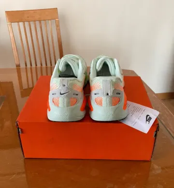 Używany Nike Vomero 18 bike — zdjęcie 2 z 5