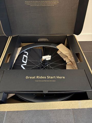 Roval Rapide CLX 3 Black 2026 bike d'occasion — image 3 sur 3