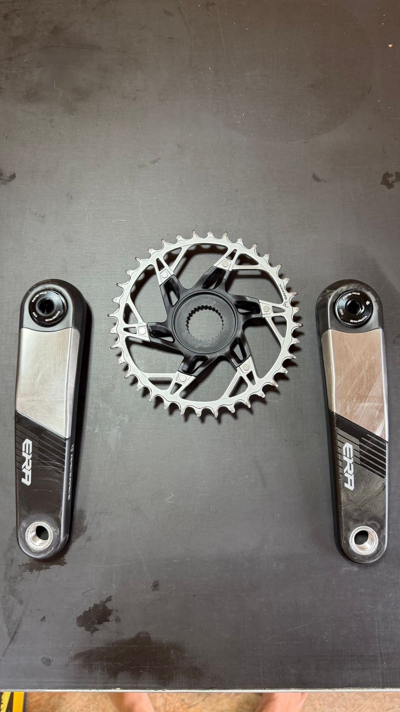 Used Race Face ERA Carbon Crankset 2025 Drivetrain & Pedals