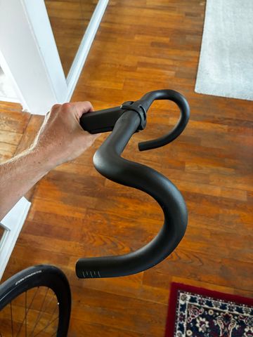 Used Bmc ICS 2 Handlebar/Stem 2024 bike — image 1 of 4